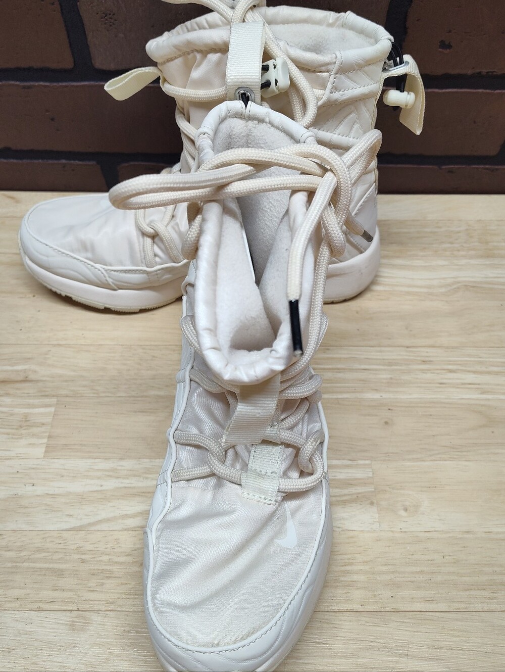 Nike boots Tanjun high rise phantom size 5